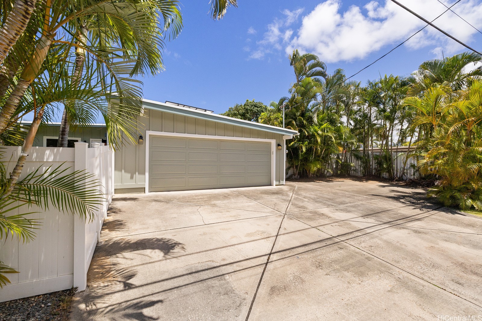 1058 Mokapu Boulevard