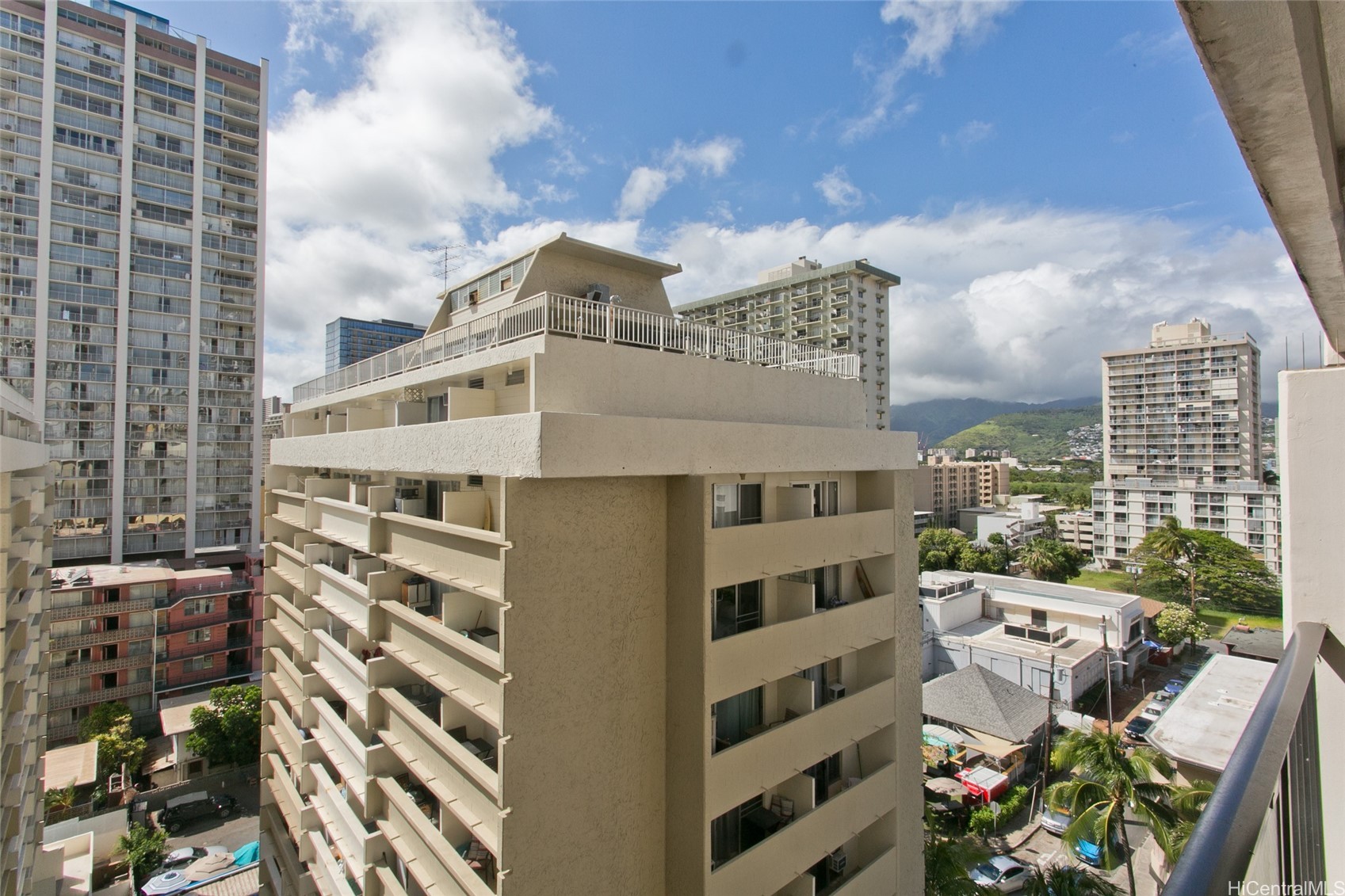 2465 Kuhio Avenue 1204