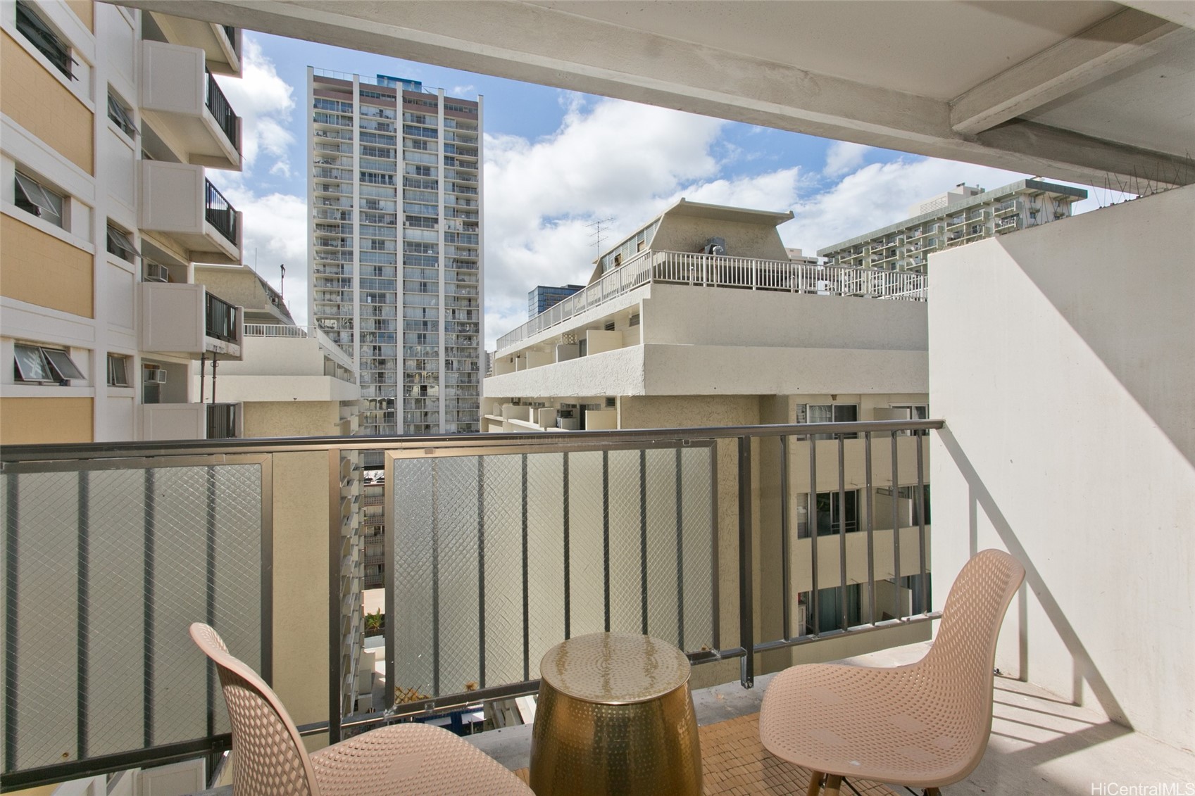 2465 Kuhio Avenue 1204