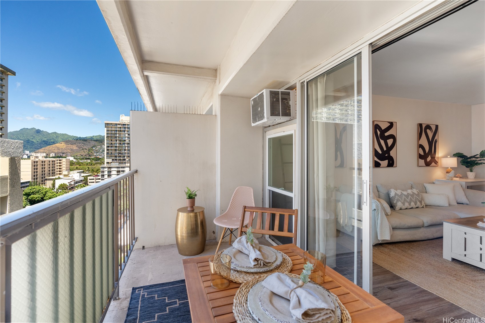 2465 Kuhio Avenue 1204