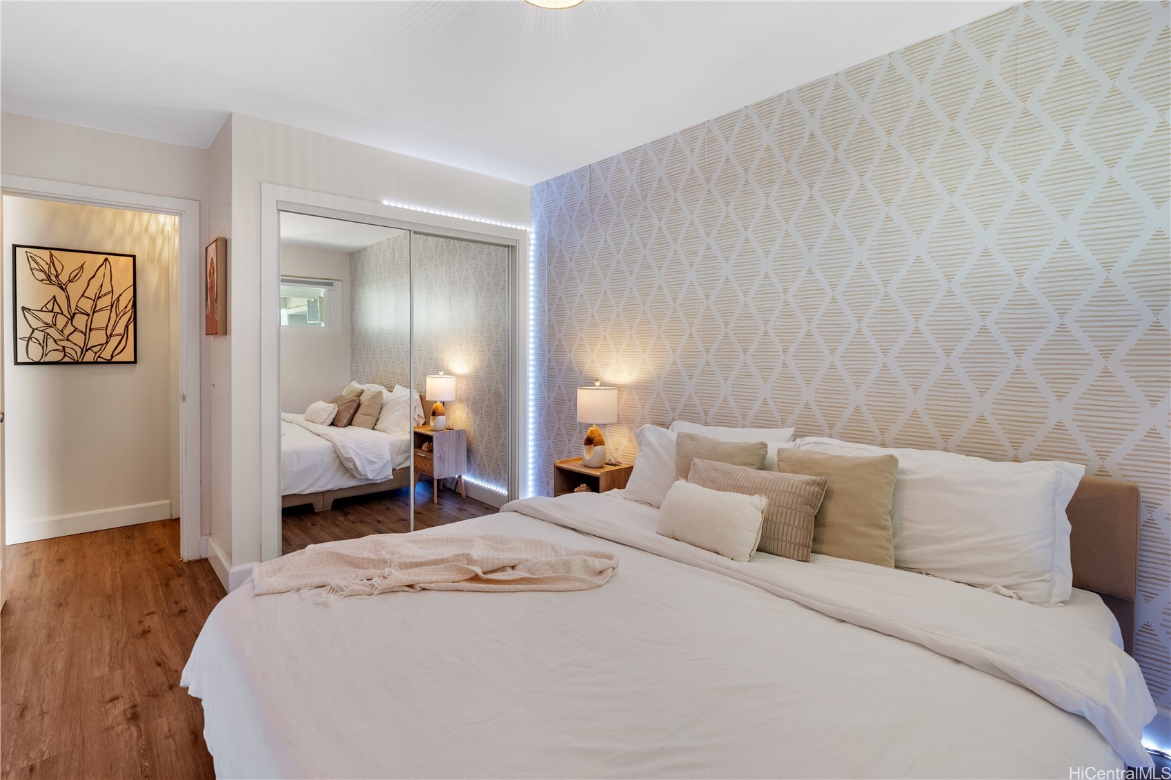 2465 Kuhio Avenue 1204