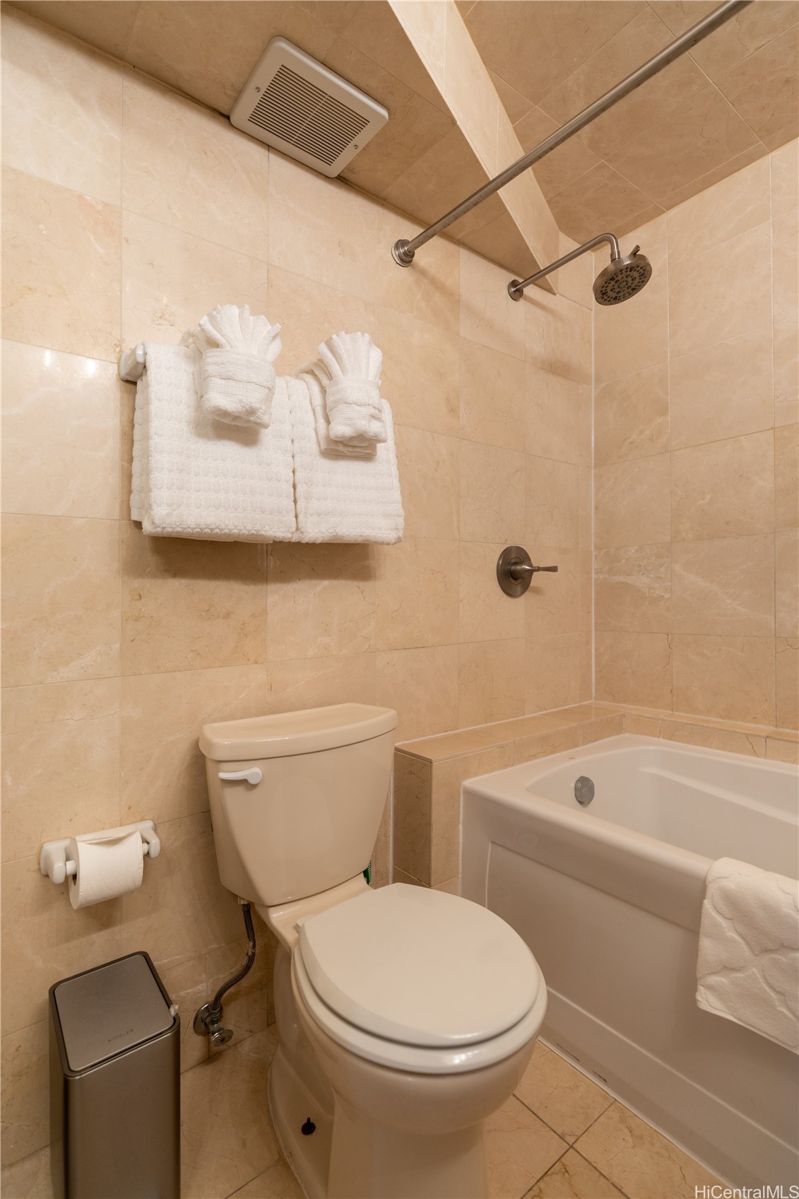 444 Niu Street 1607