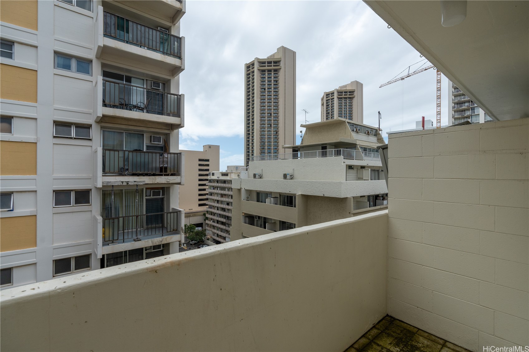 2463 Kuhio Street 1201
