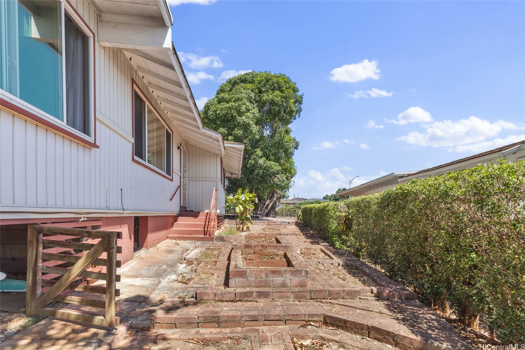 1277 Nanakai Street