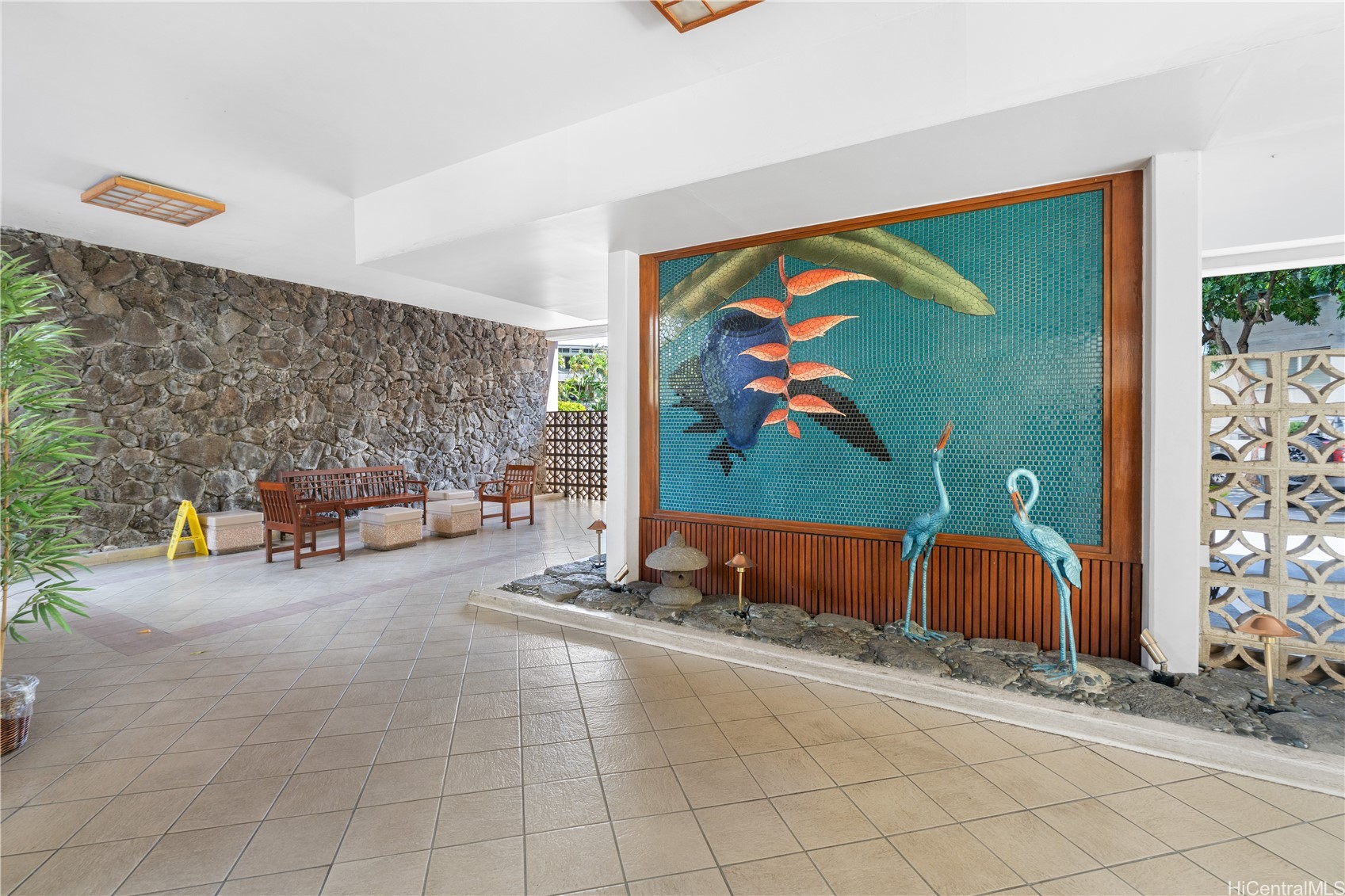 1617 Keeaumoku Street 601