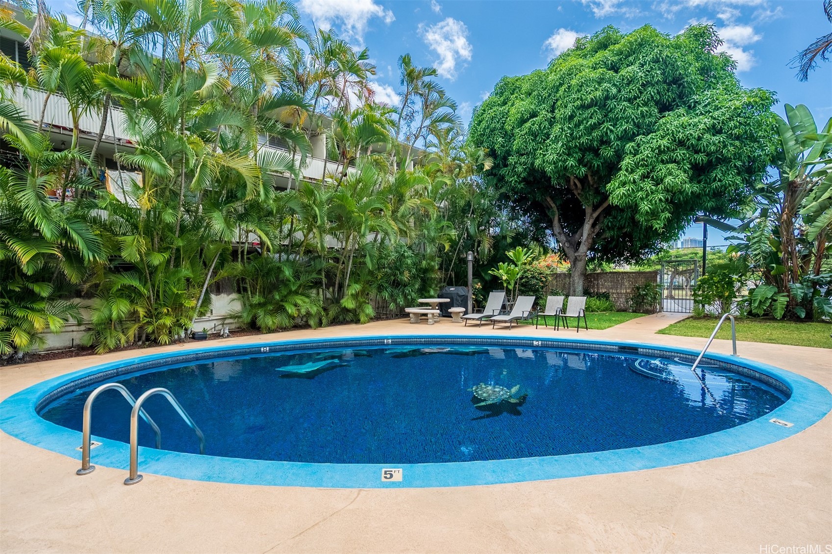 1617 Keeaumoku Street 601