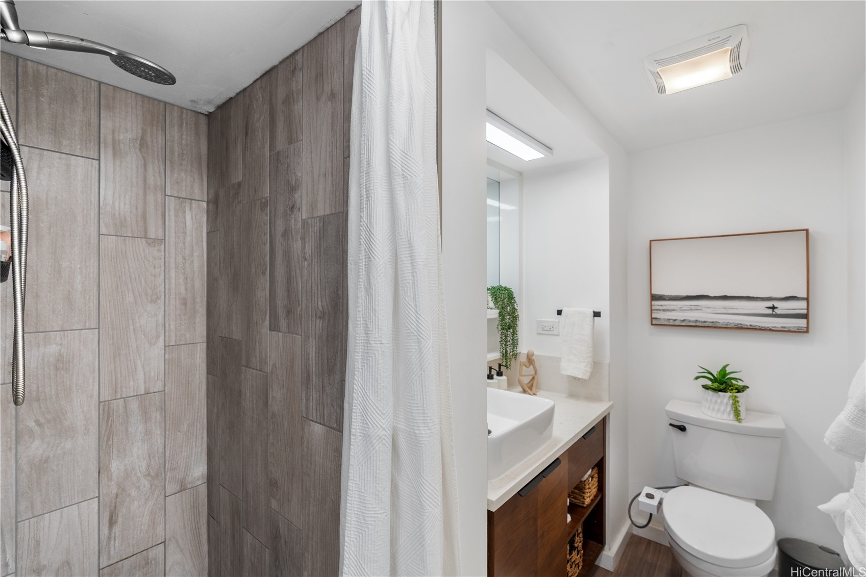 1617 Keeaumoku Street 601