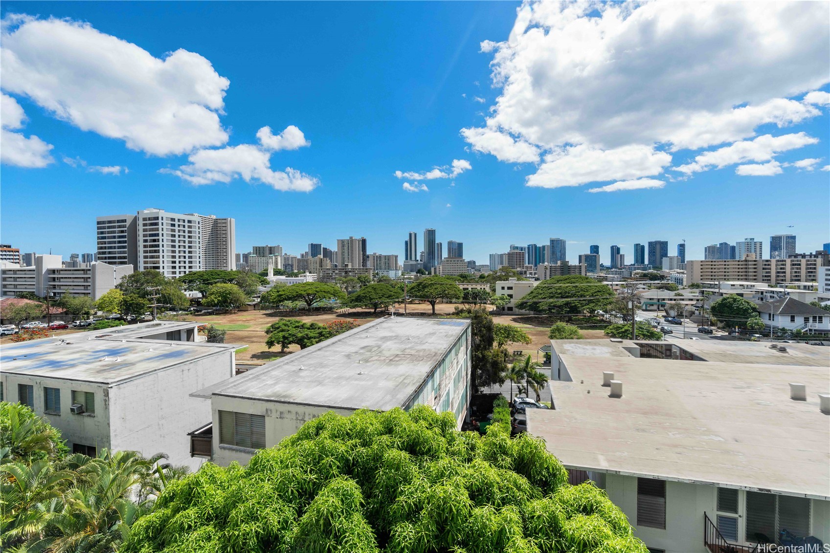 1617 Keeaumoku Street 601