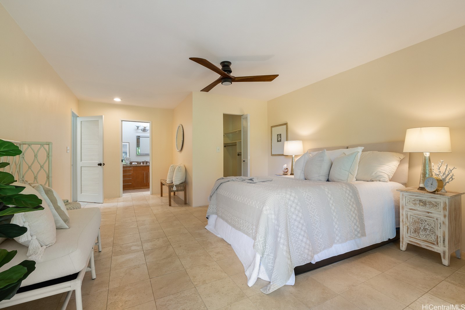 350 Kaelepulu Drive 401