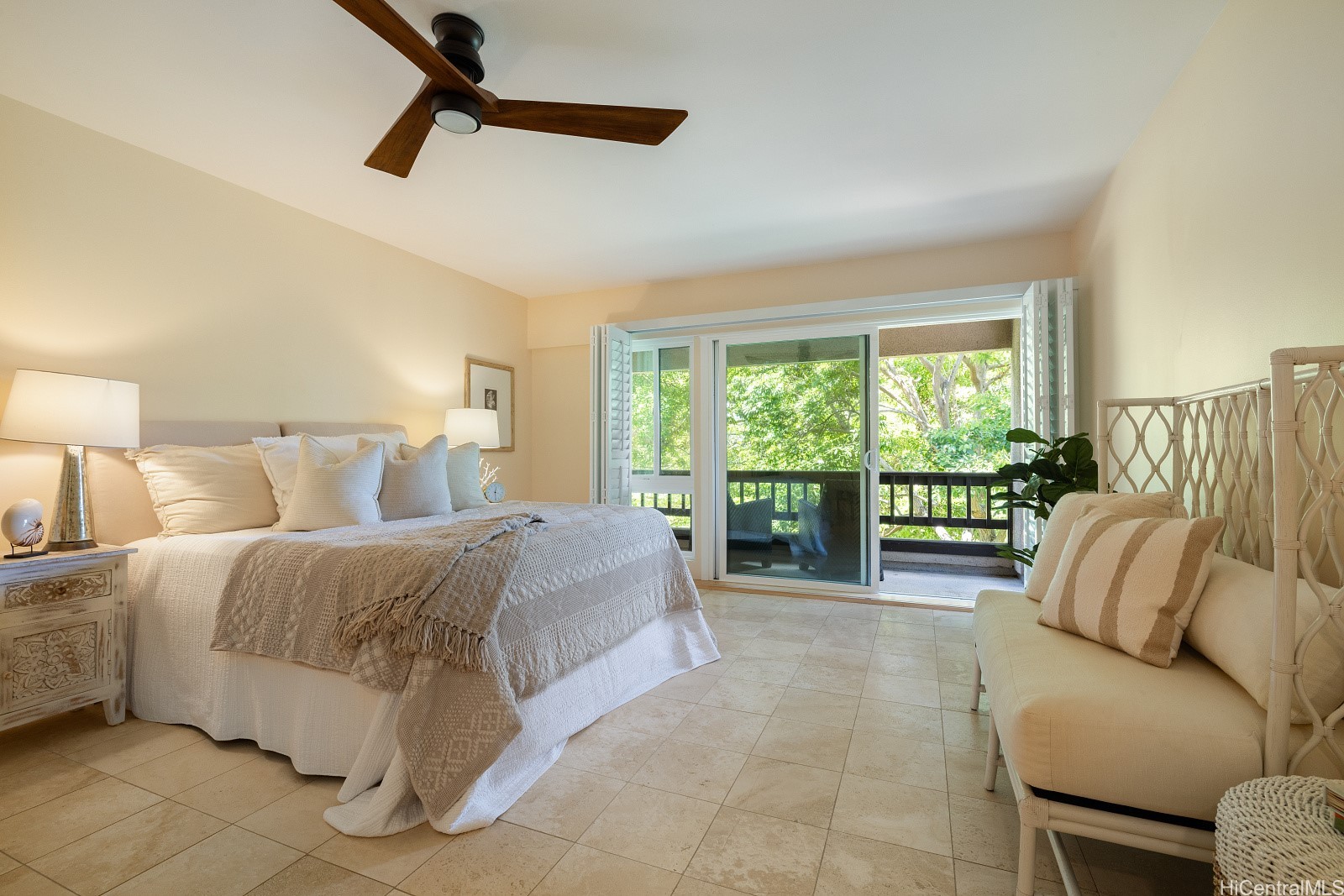 350 Kaelepulu Drive 401
