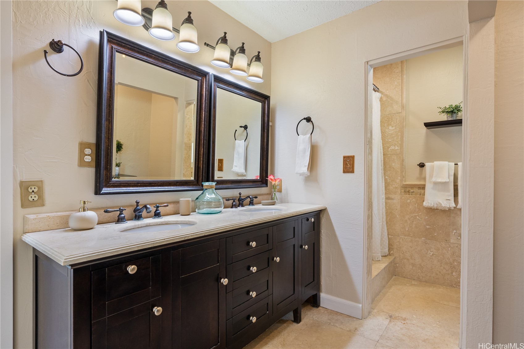 1234 Kelewina Place