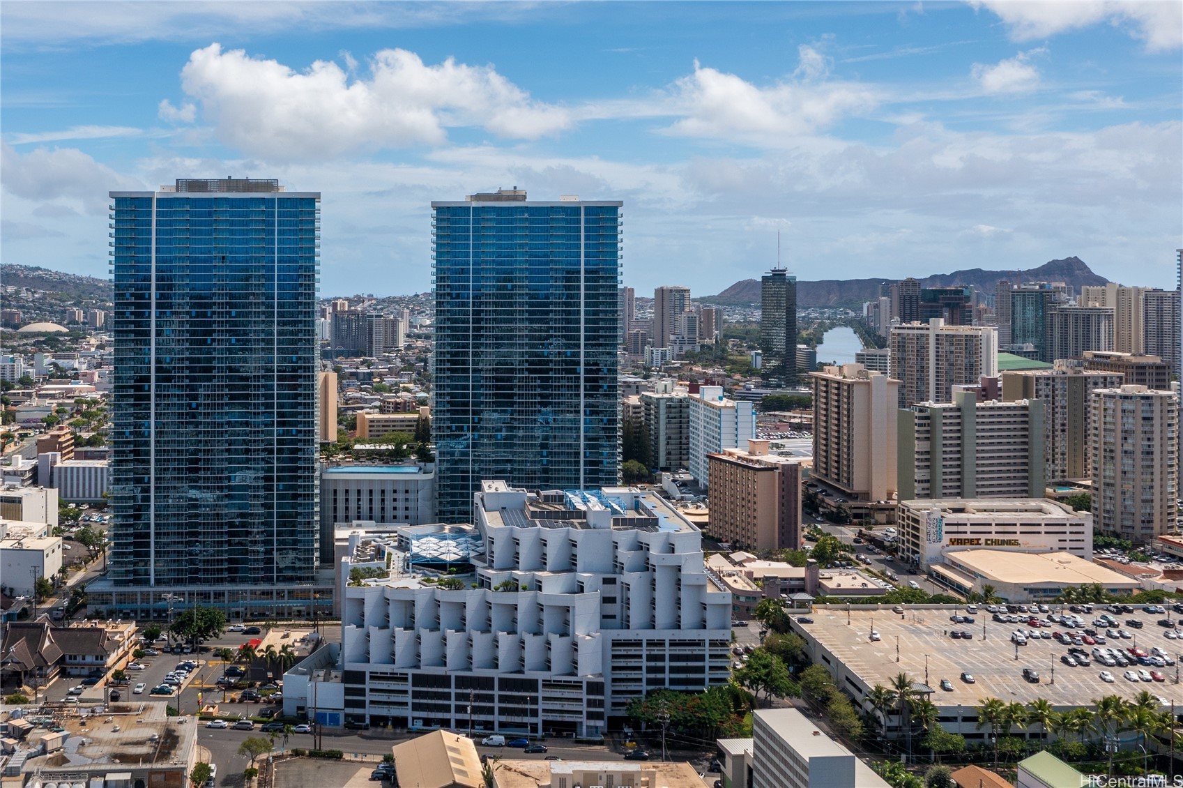 1515 Liona Street 1604