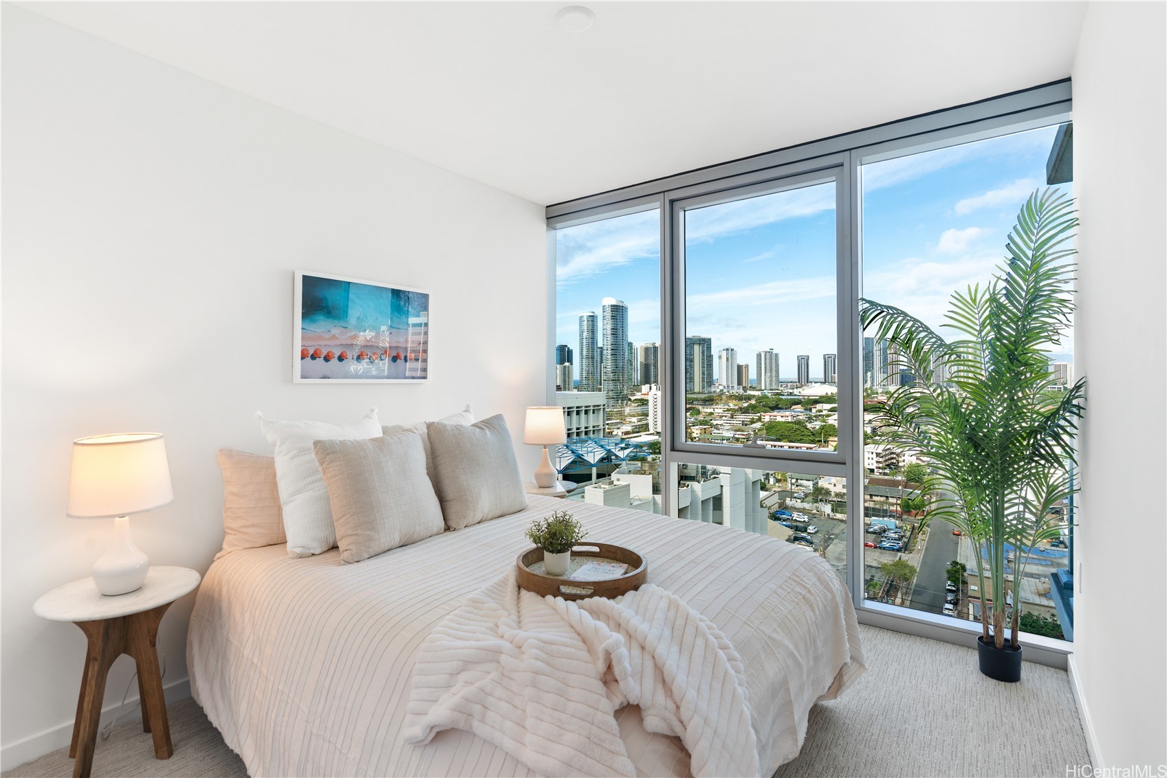 1515 Liona Street 1604