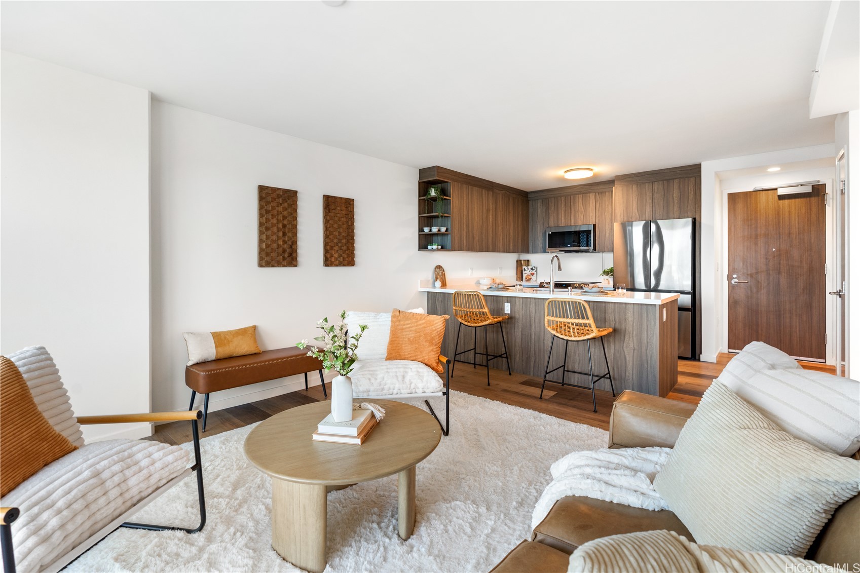 1515 Liona Street 1604