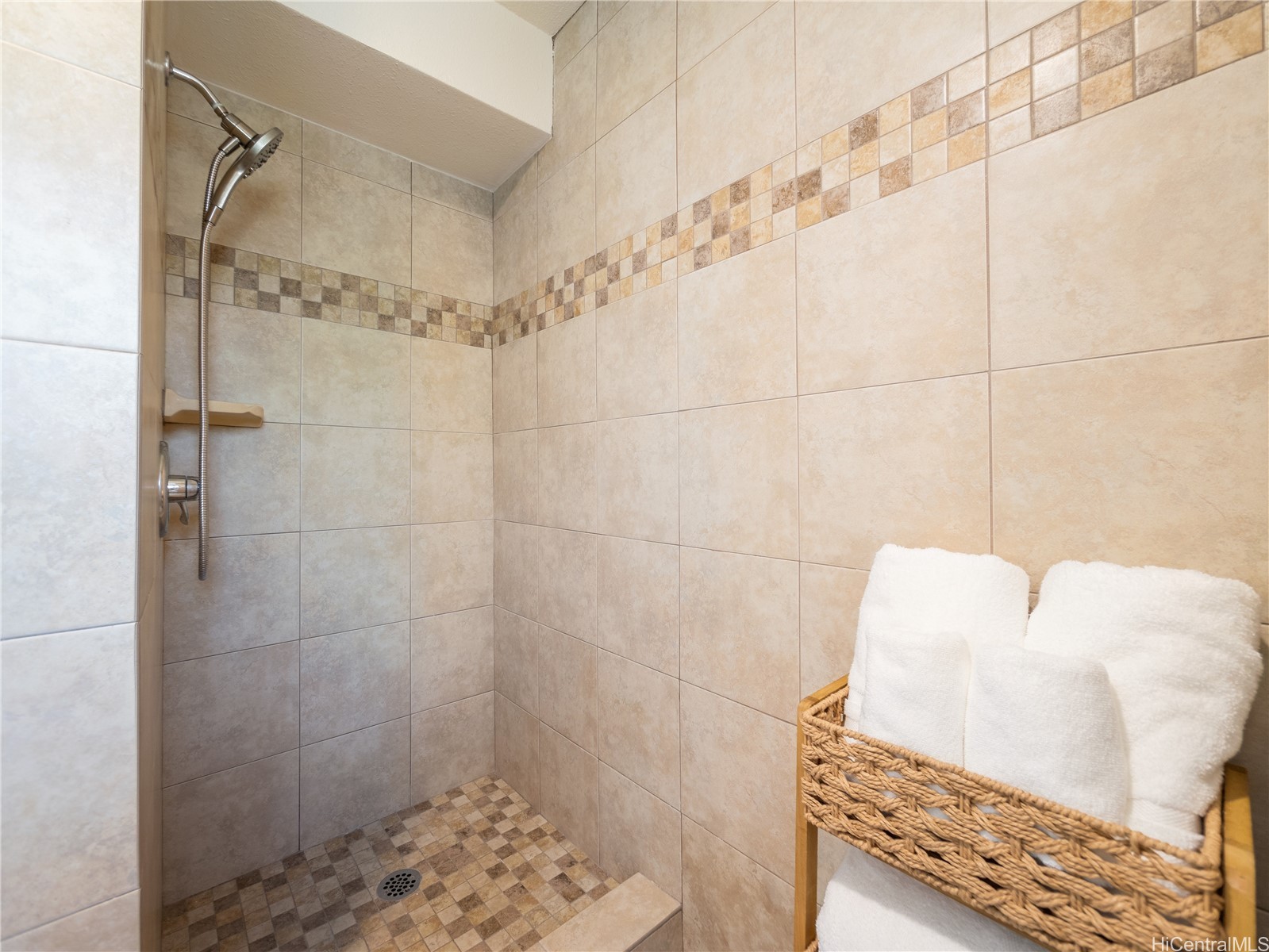 2465 Kuhio Avenue 410