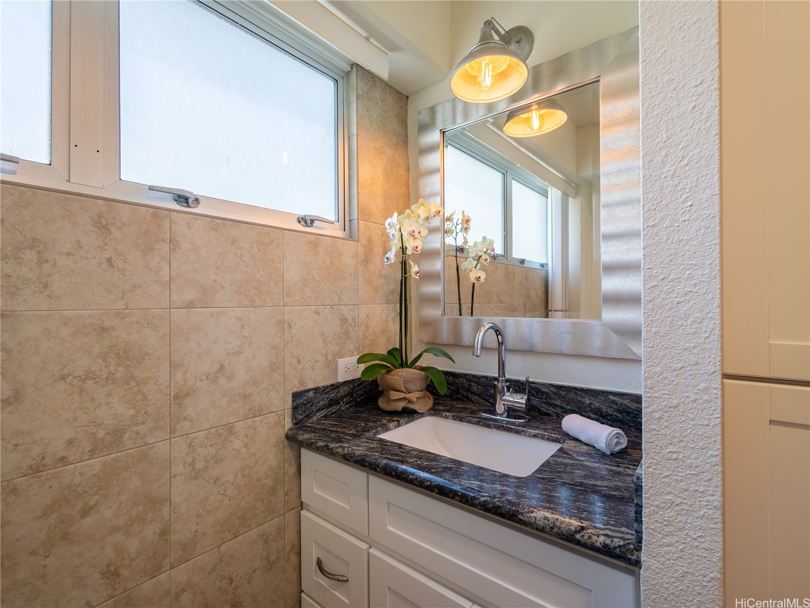 2465 Kuhio Avenue 410