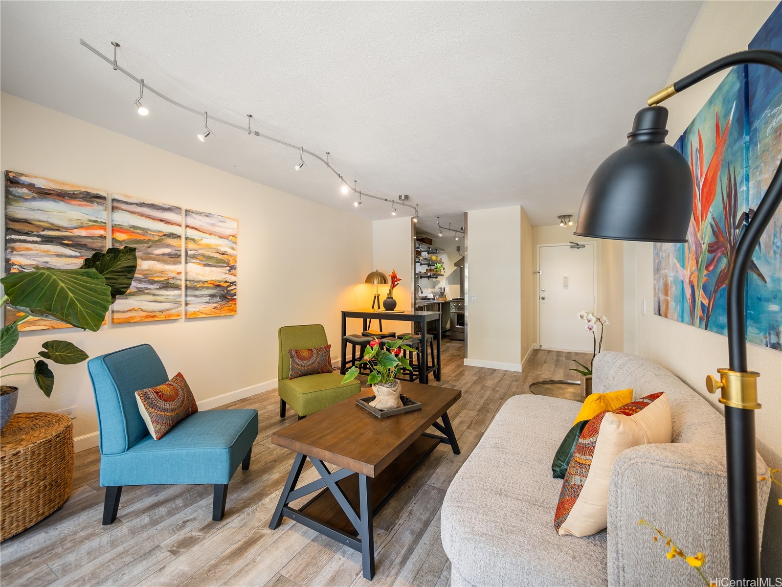 2465 Kuhio Avenue 410