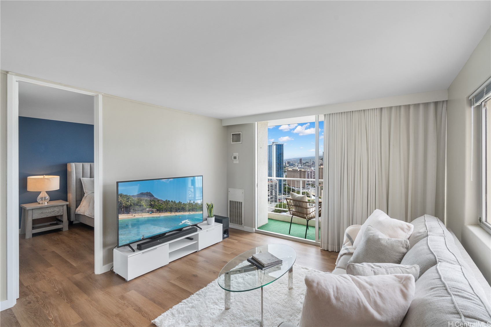 400 Hobron Lane 3314