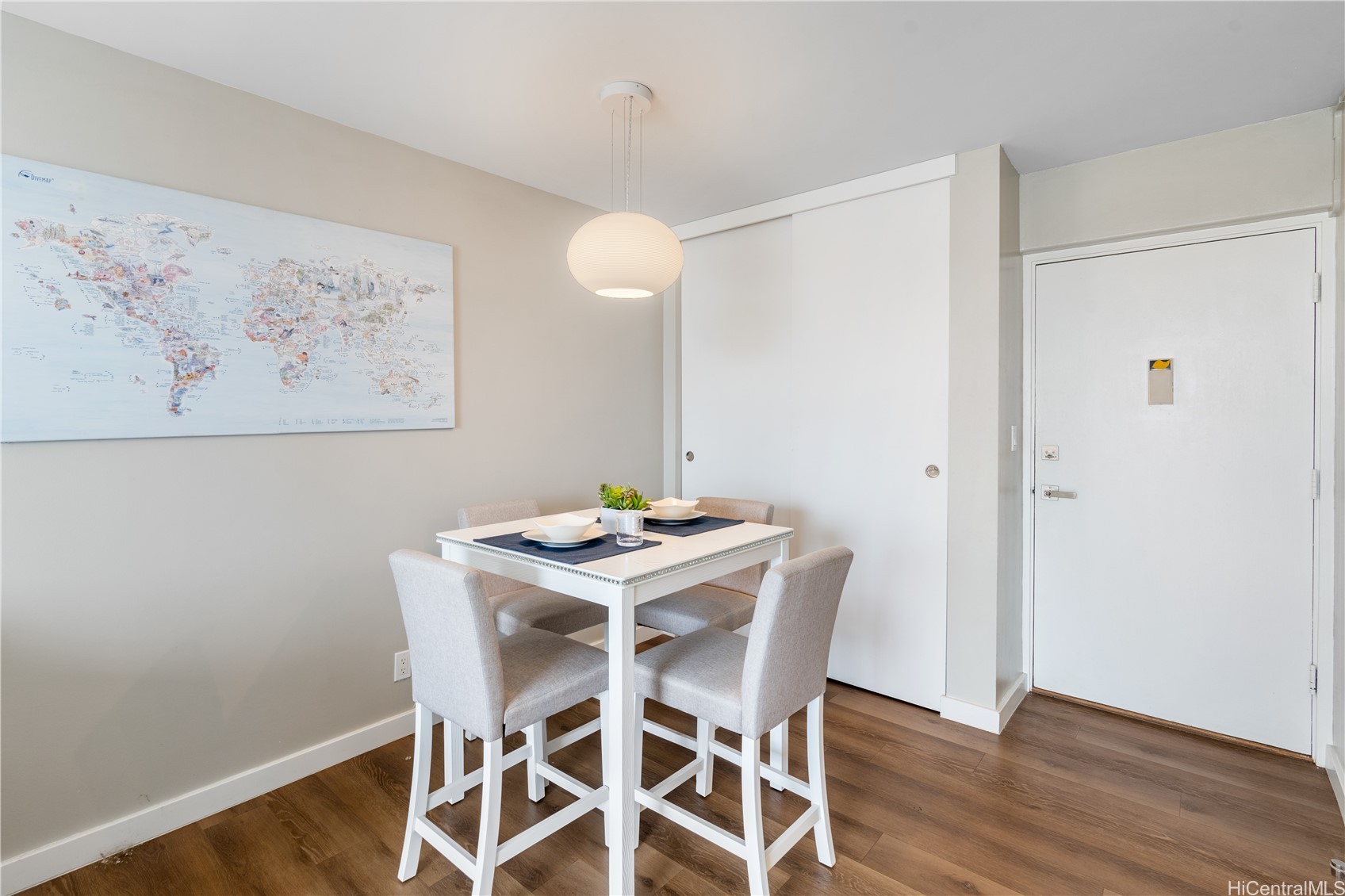 400 Hobron Lane 3314