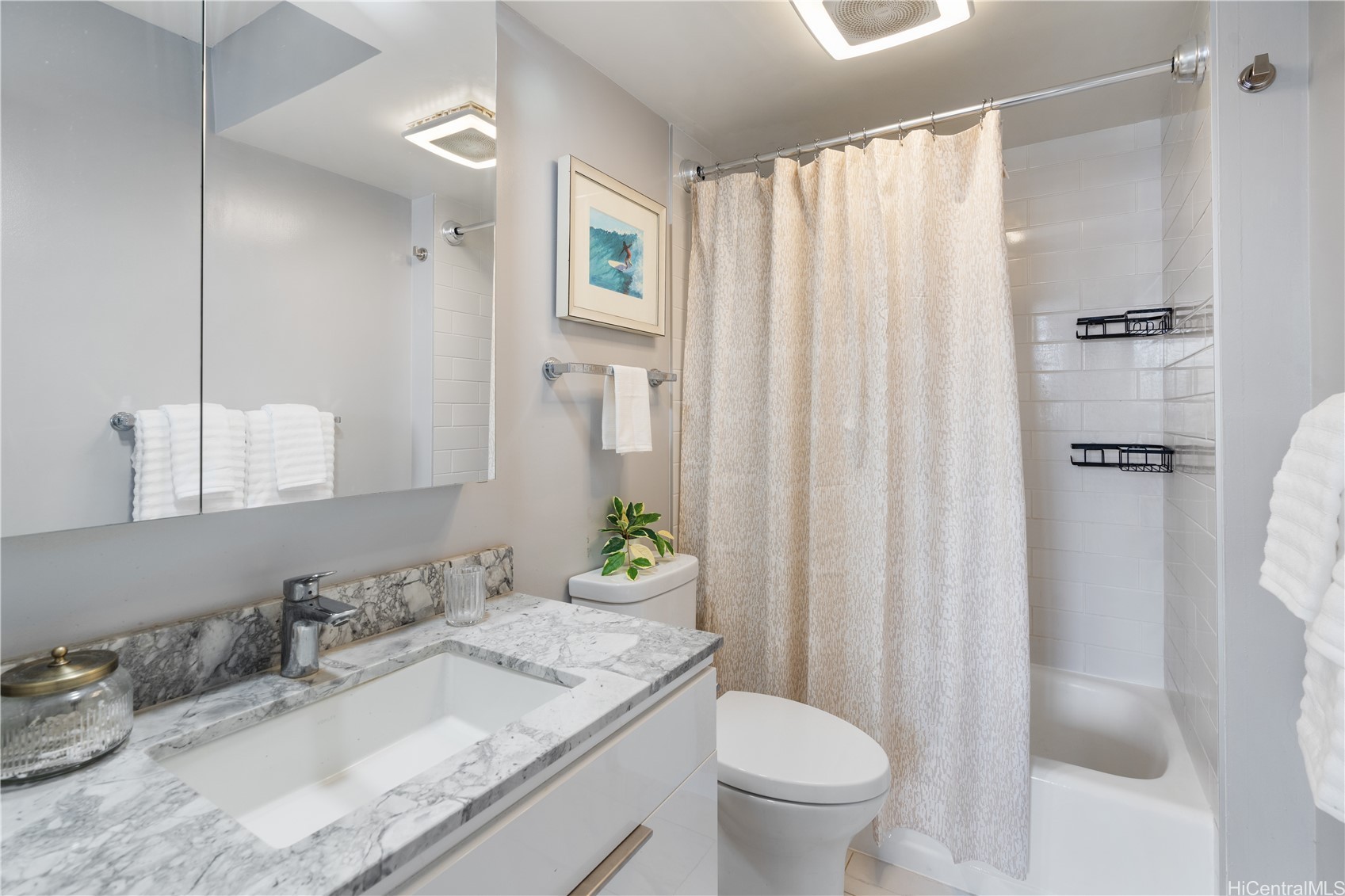 400 Hobron Lane 3314