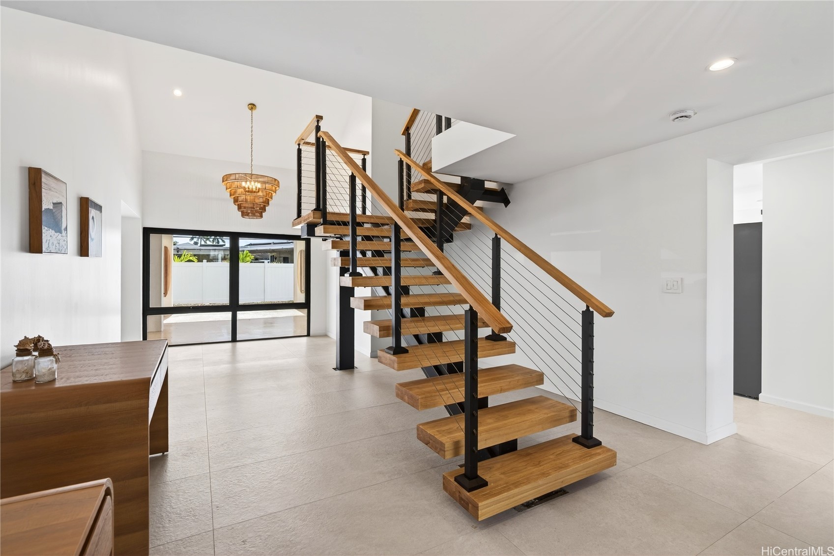 125 N Kalaheo Avenue