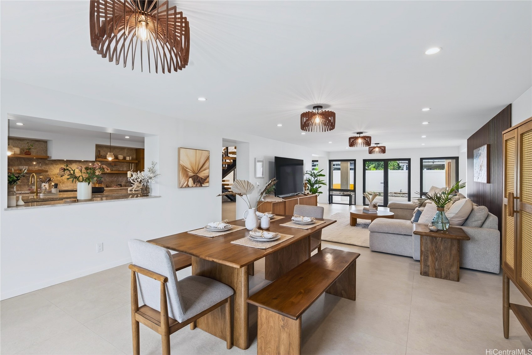 125 N Kalaheo Avenue