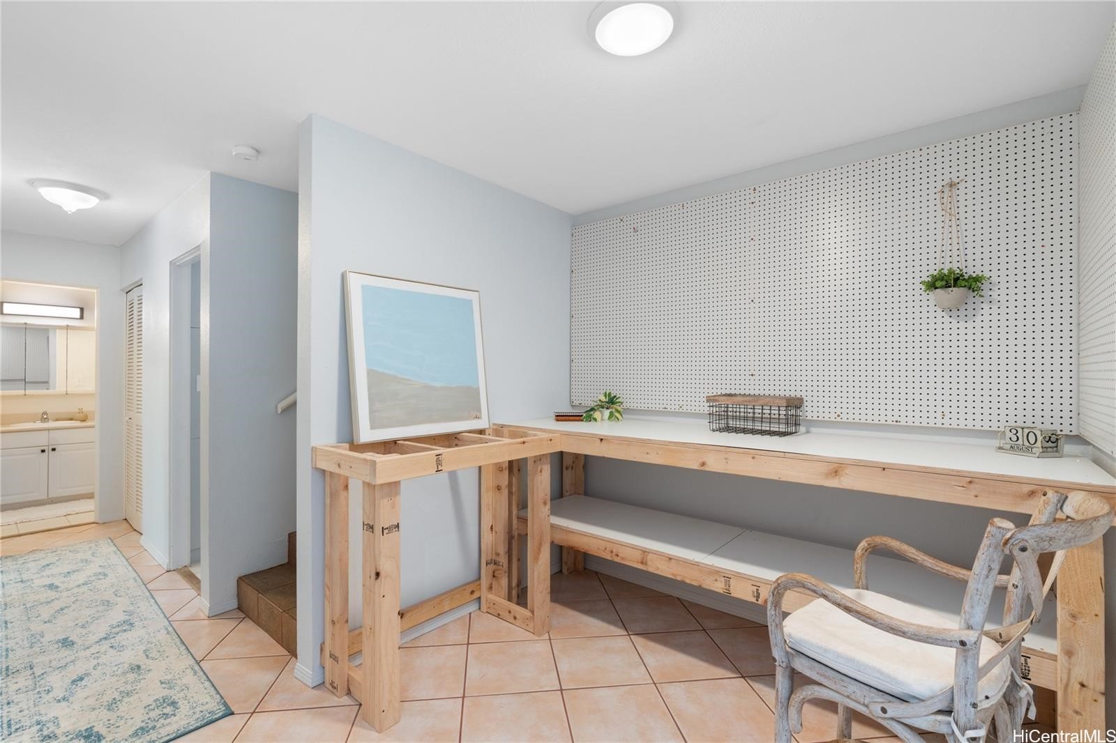 44-365 Nilu Street 5