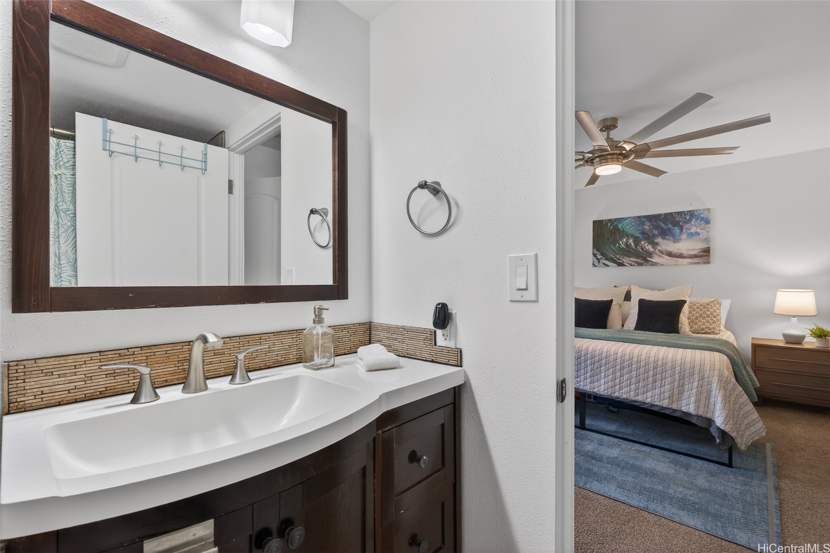 316-3 Molo Street 1803