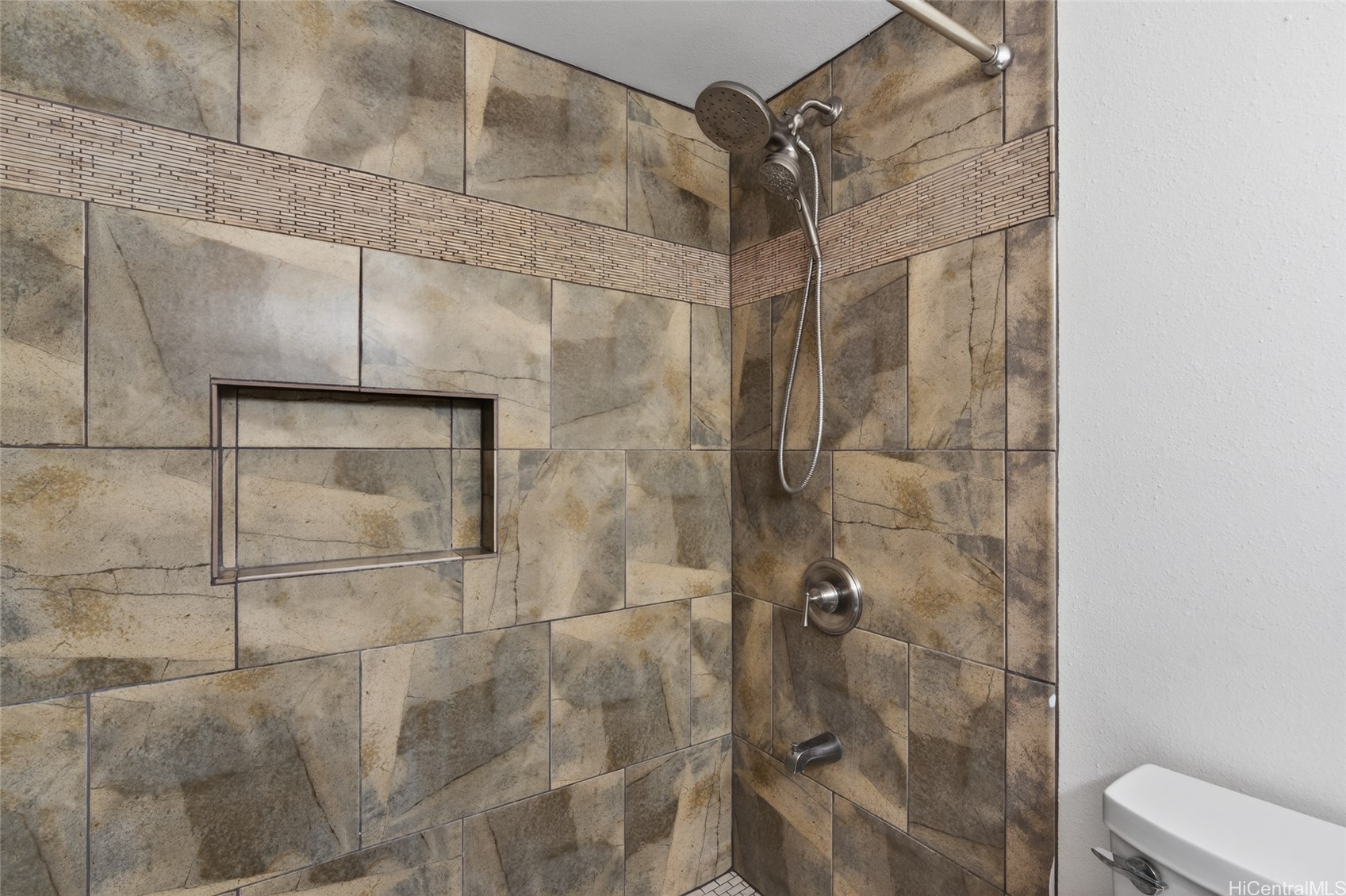 316-3 Molo Street 1803