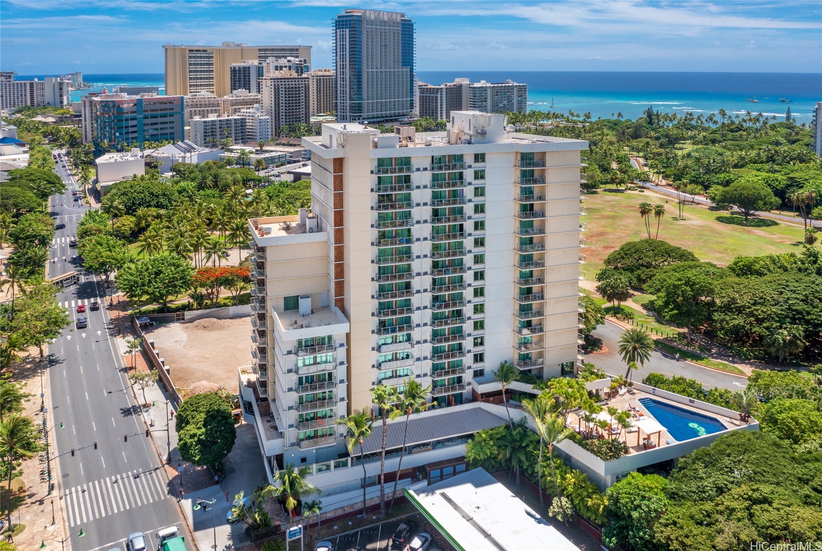 2045 Kalakaua Avenue 118