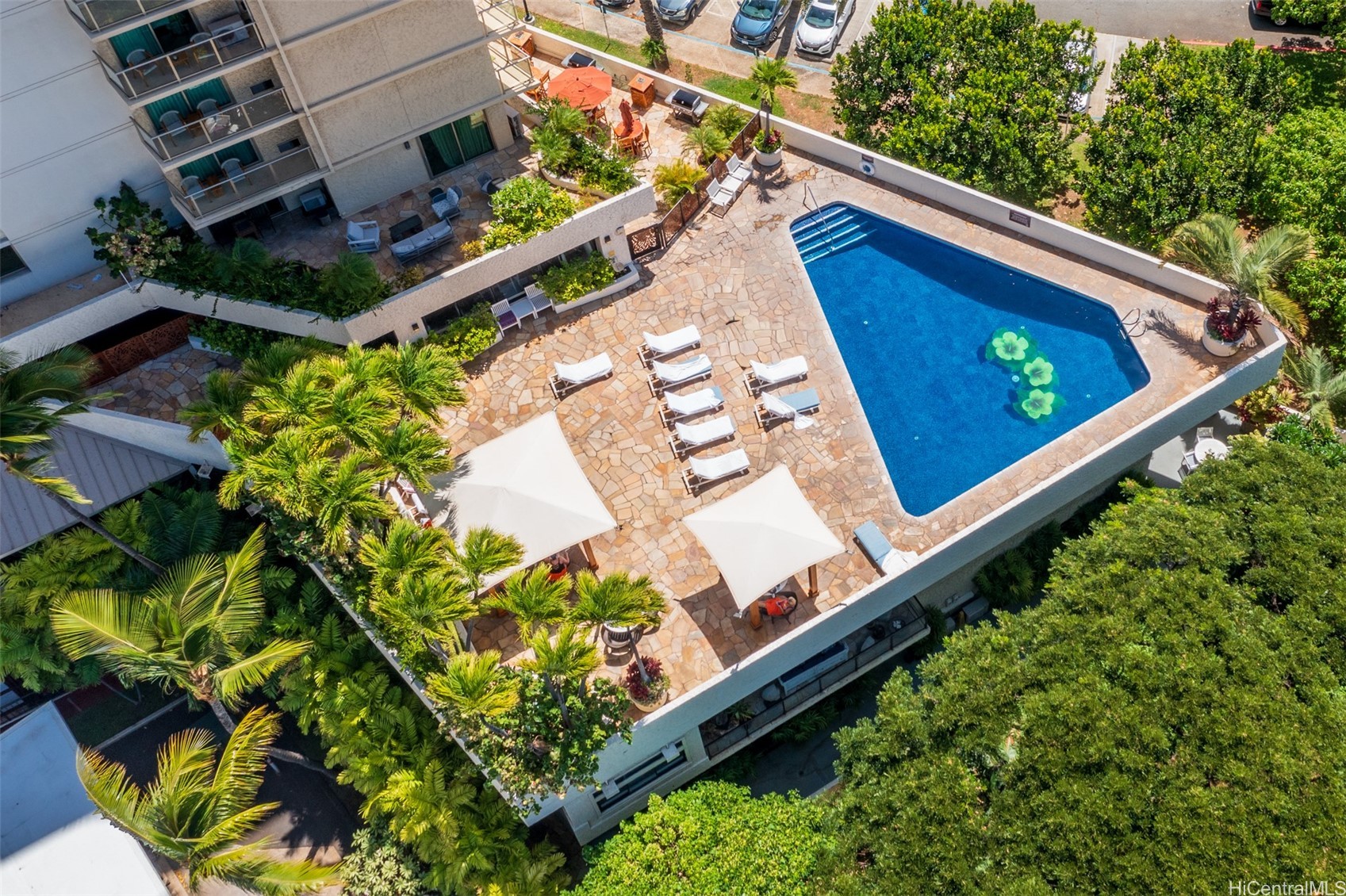 2045 Kalakaua Avenue 118