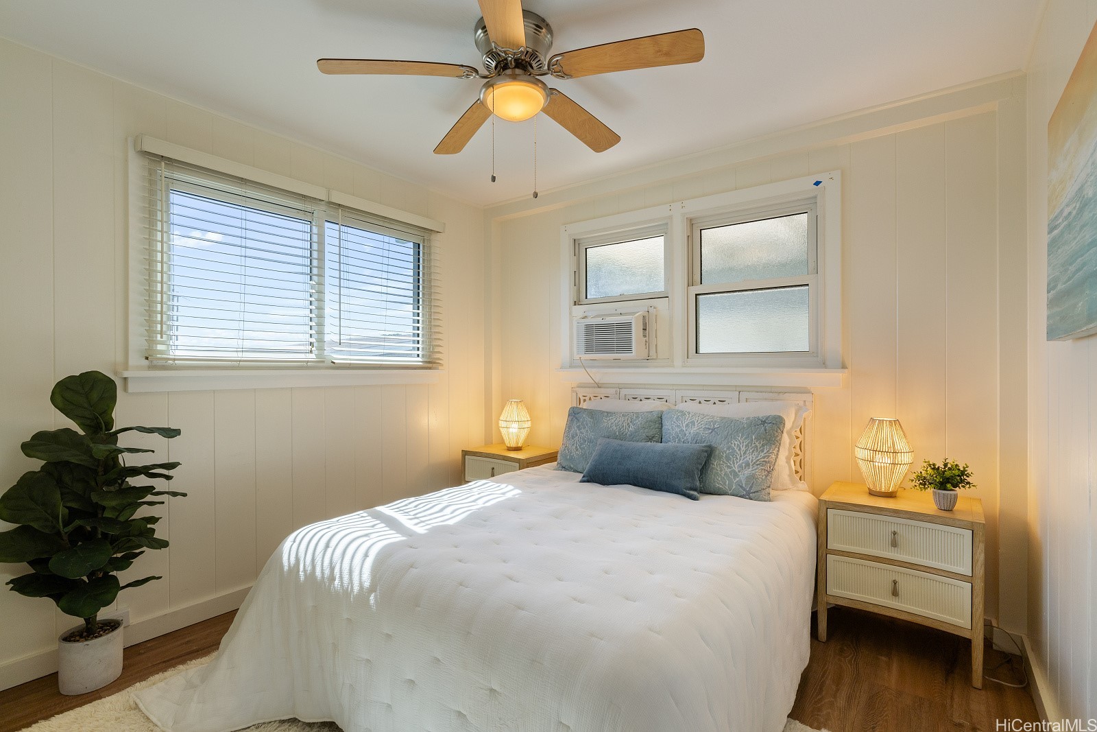 1812 Makuakane Street