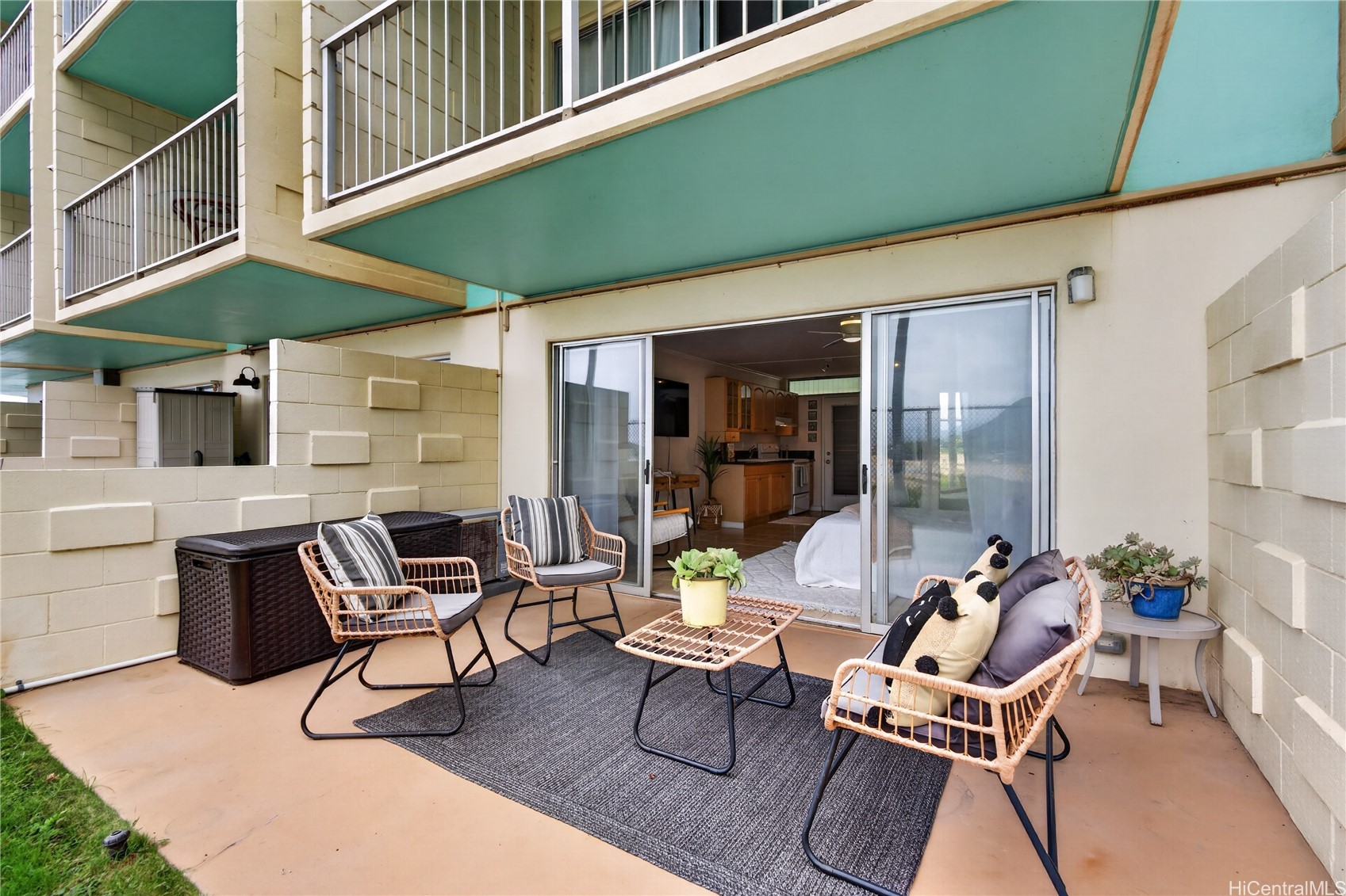 84-265 Farrington Highway 107