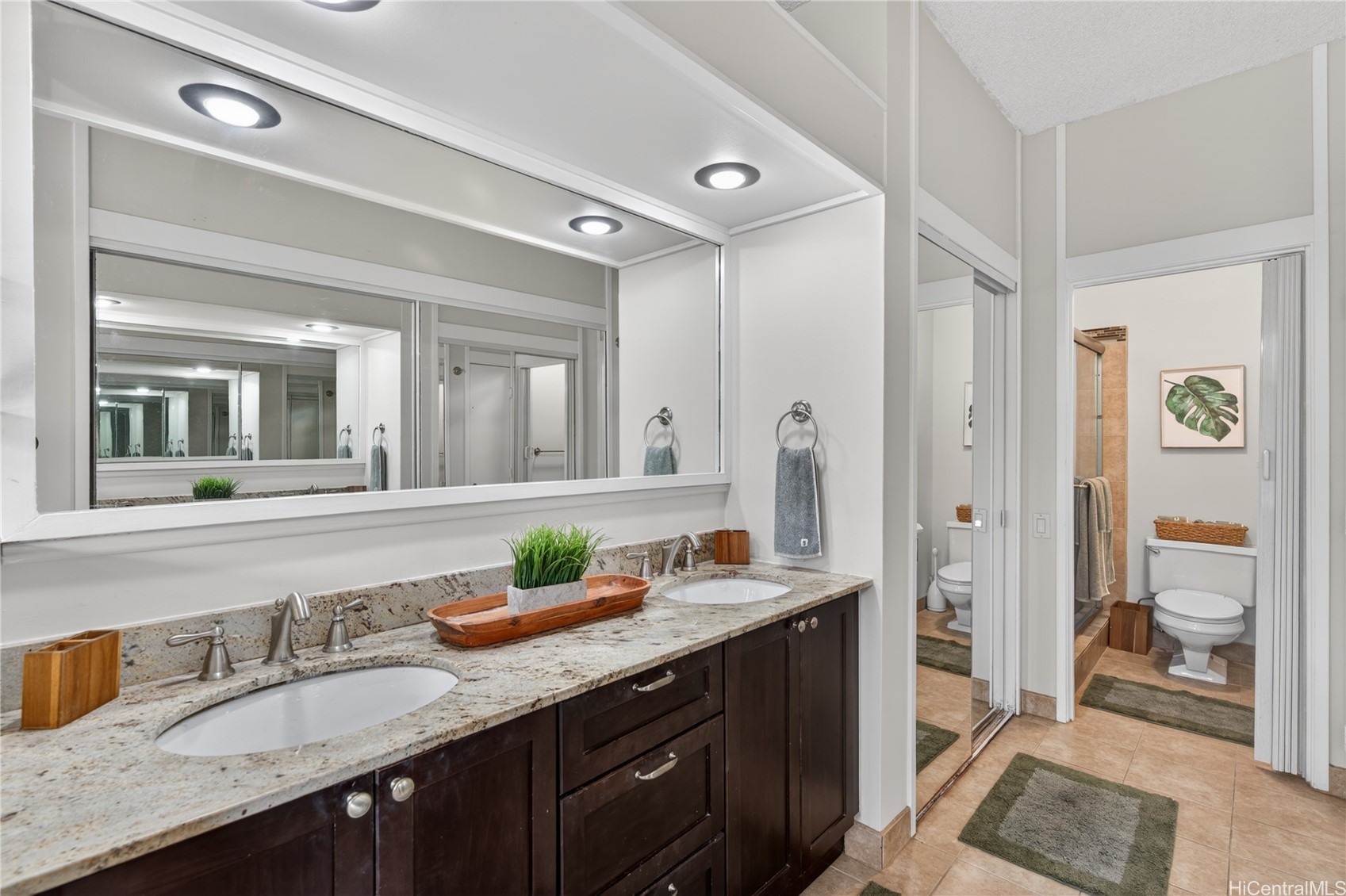 1020 Aoloa Place 109B