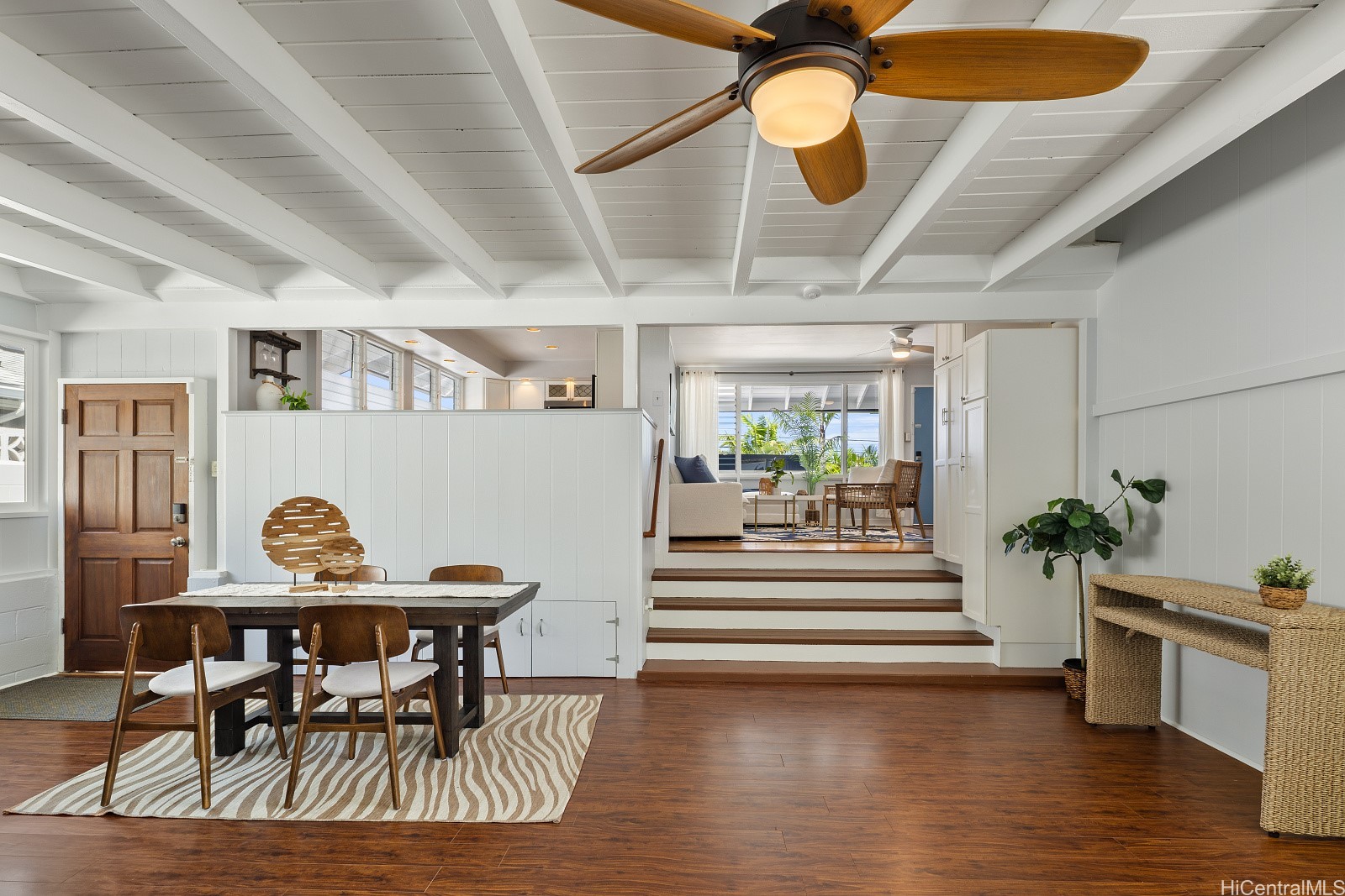 1361 Akalani Loop