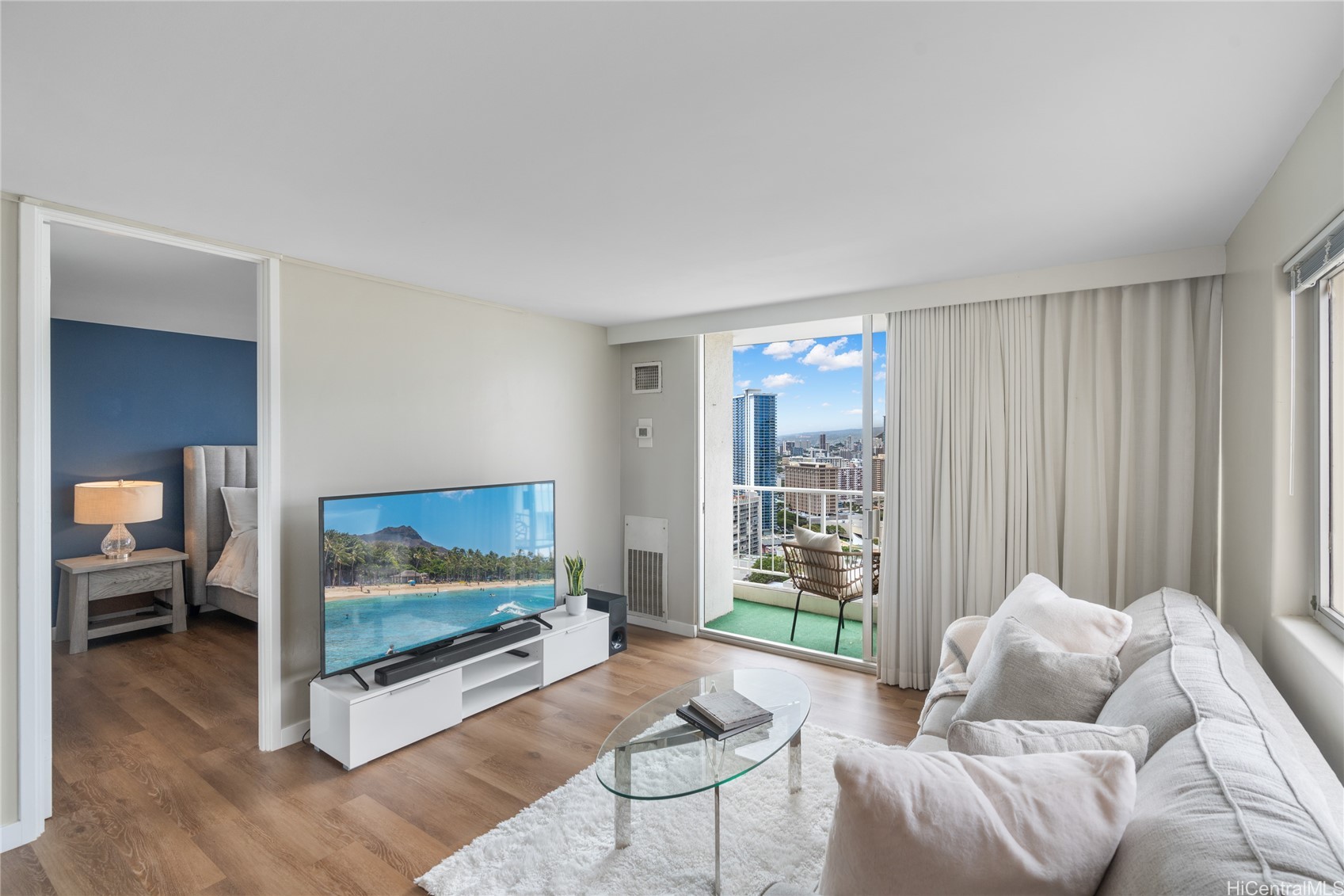 400 Hobron Lane 3314