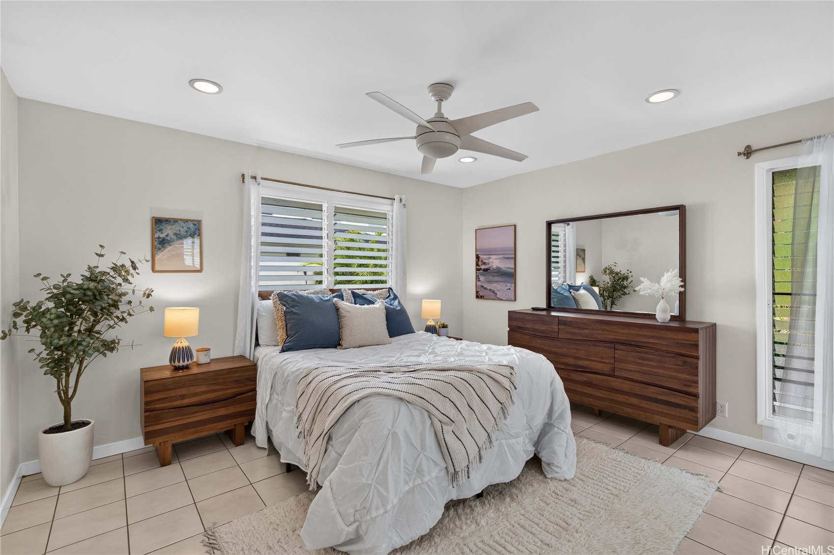 633 Keolu Drive