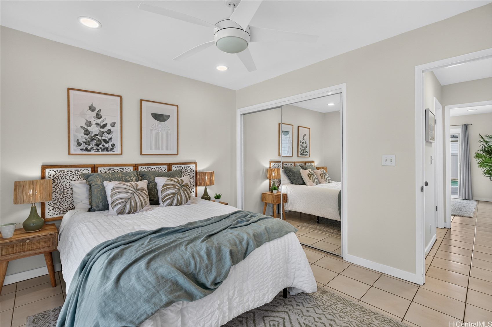 633 Keolu Drive