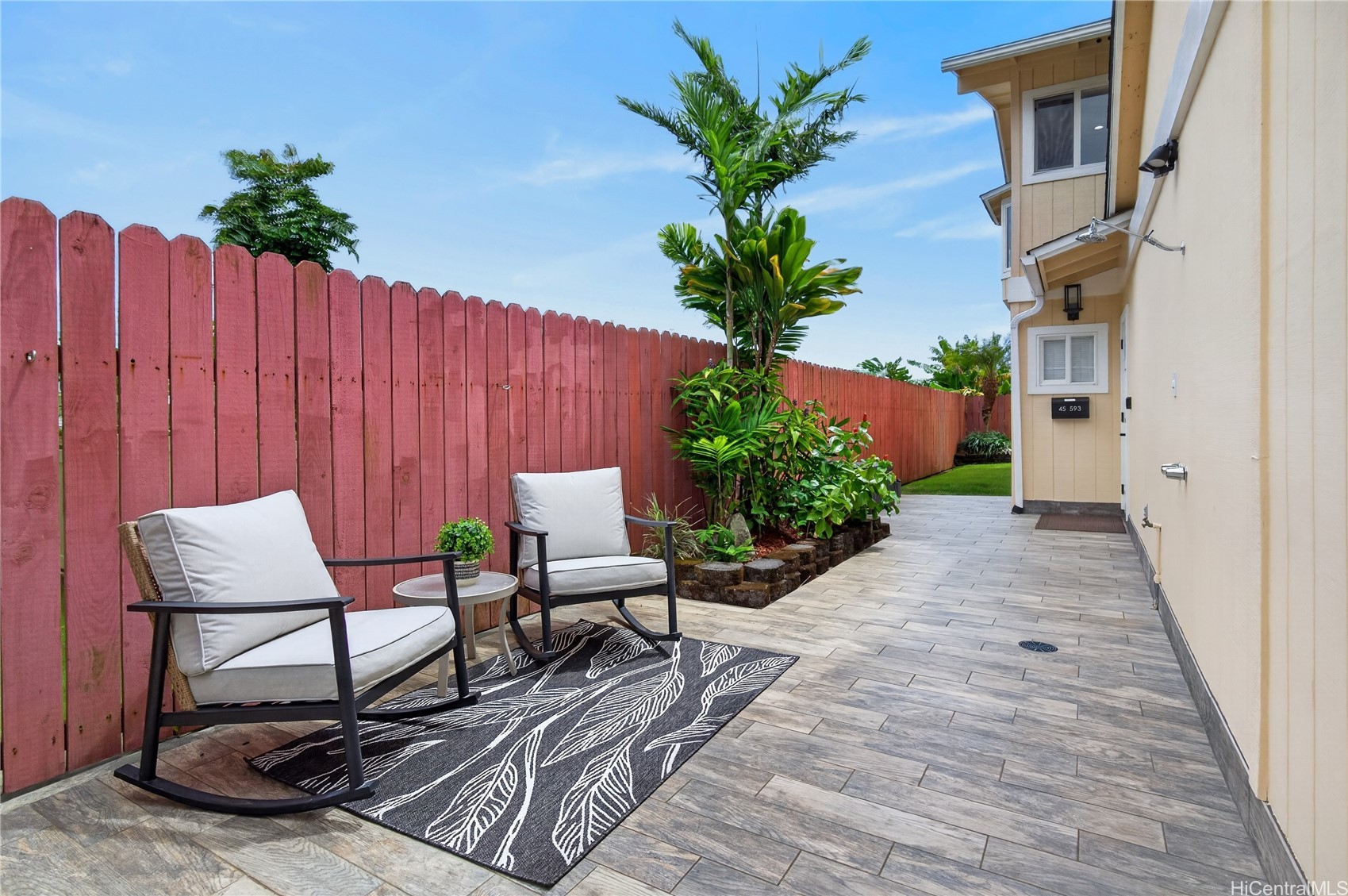 45-593 Weleweka Place