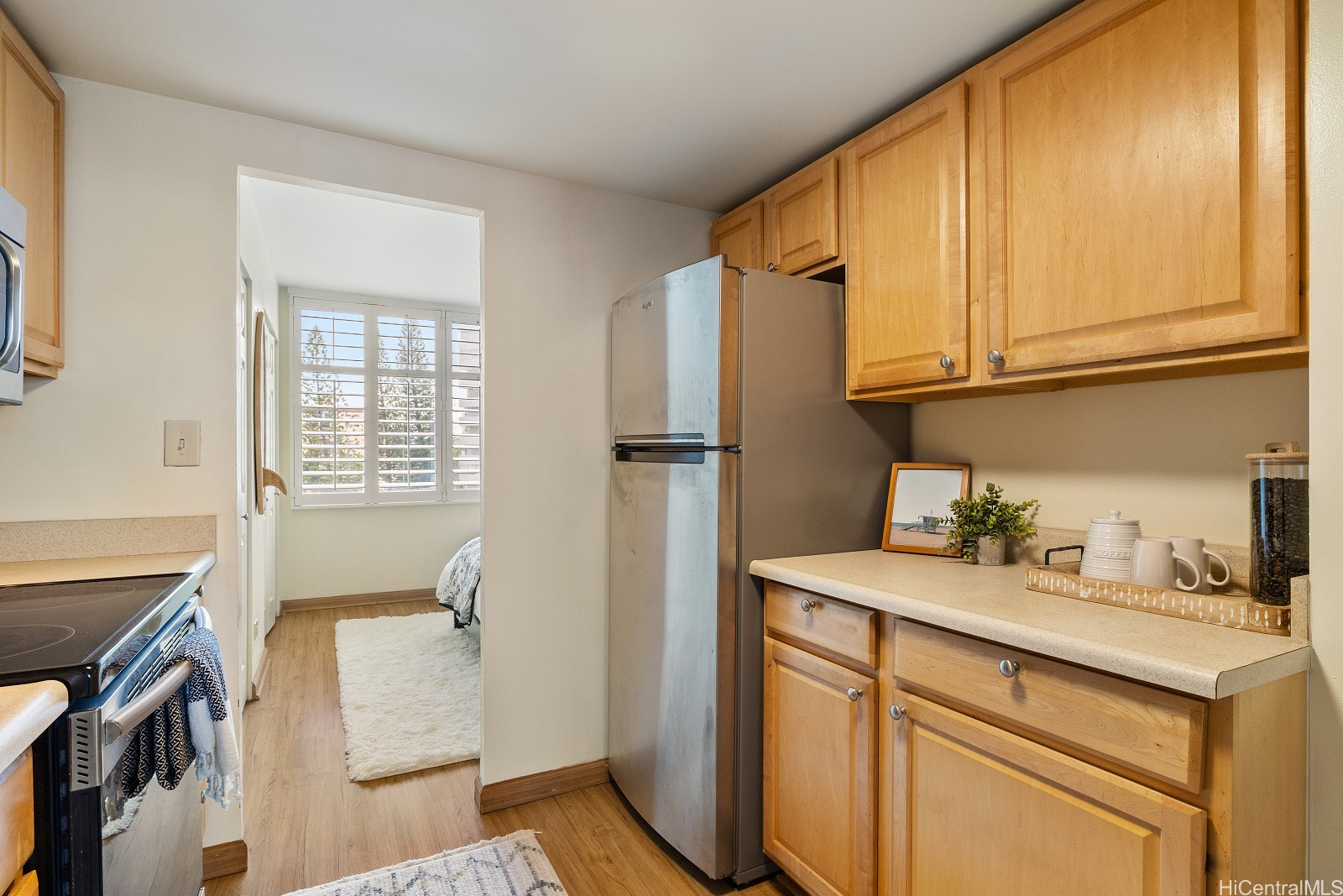 1020 Green Street 711