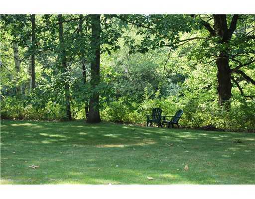 20 Island Park