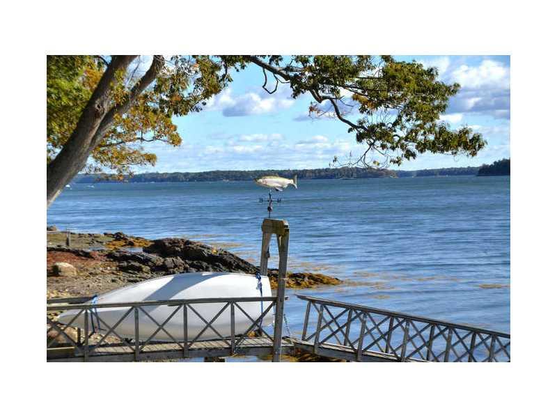 25 Merganser Way