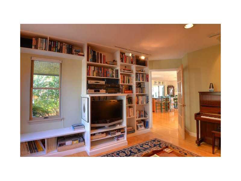 25 Merganser Way