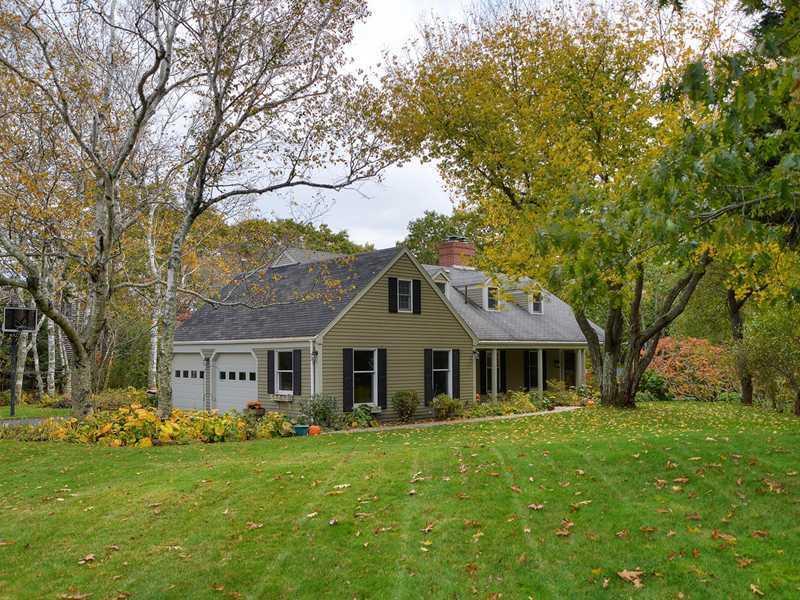 12 Hunts Point Road