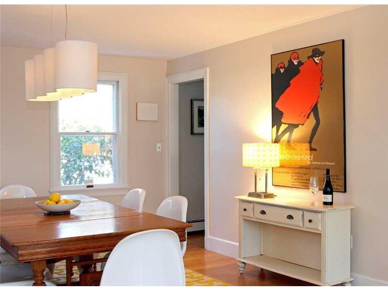 16 Hunts Point Road