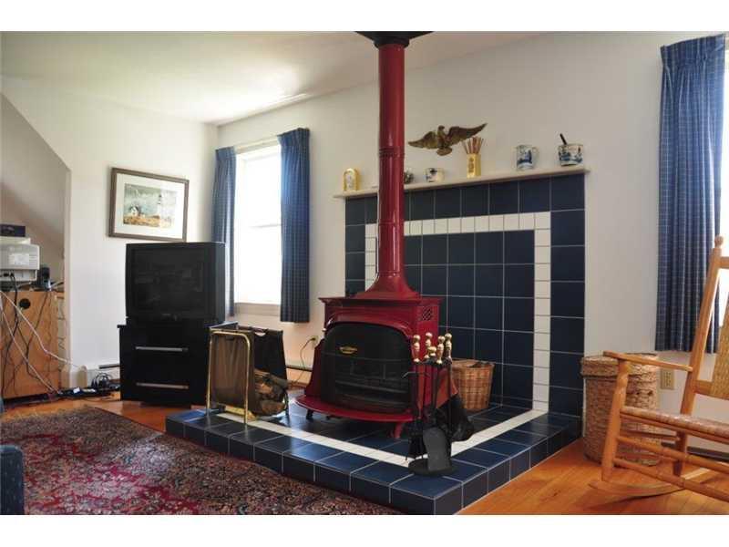28 Waterhouse Road
