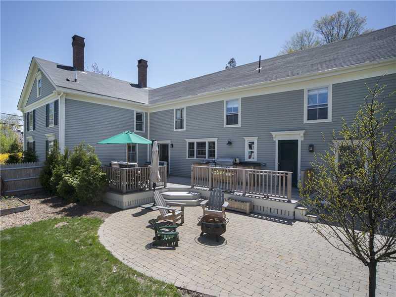 276 Main Street