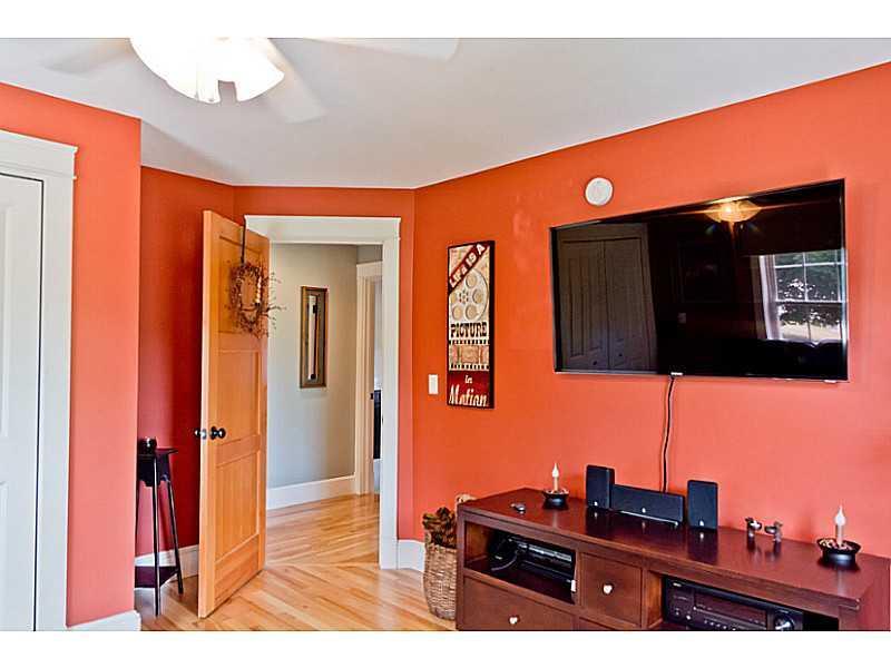 1 Orange Street, 1