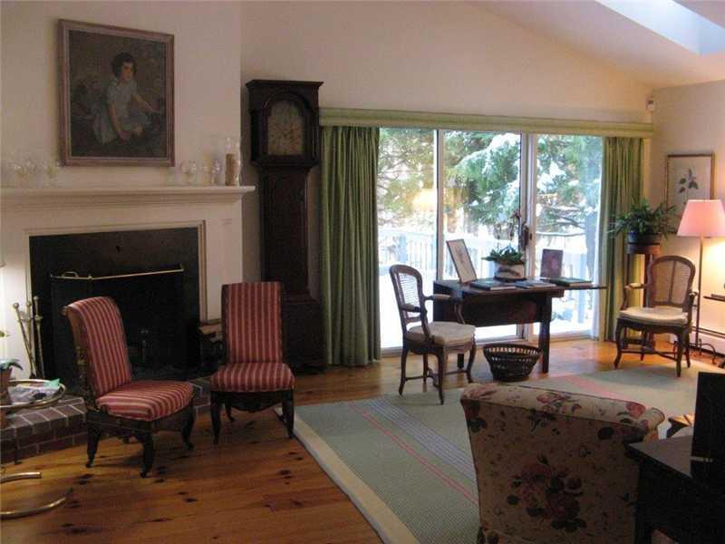 10 Blueberry Cove Road, 10