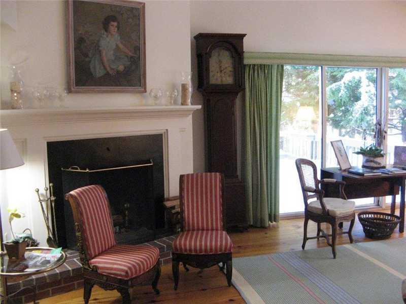 10 Blueberry Cove Road, 10